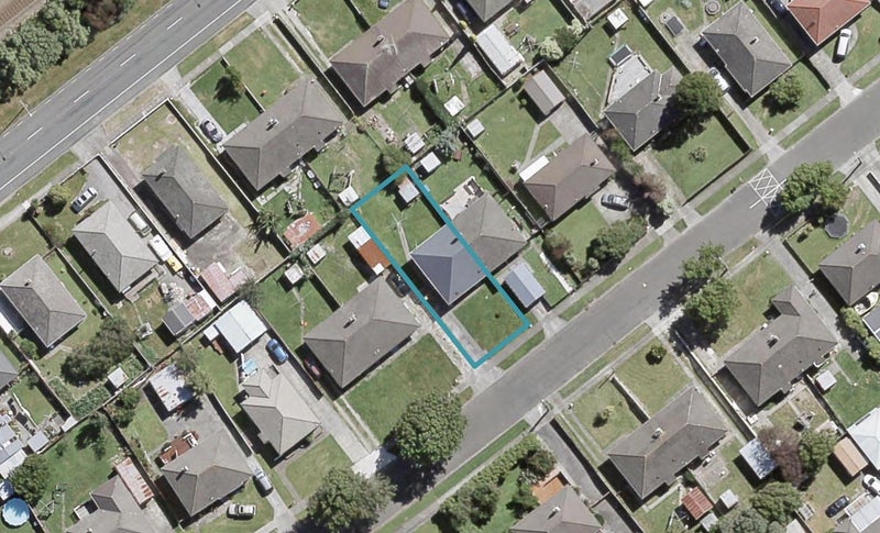 19 Fisk Street, Naenae, Lower Hutt - Carousel 1