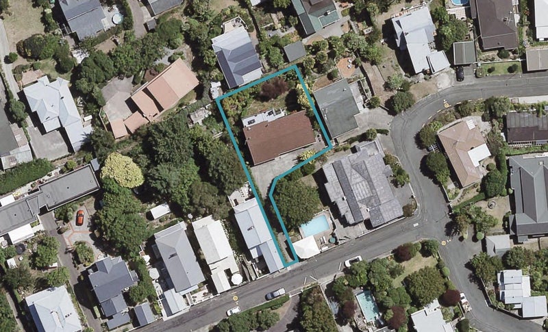 13A Gladstone Road, Bluff Hill, Napier - Carousel 1