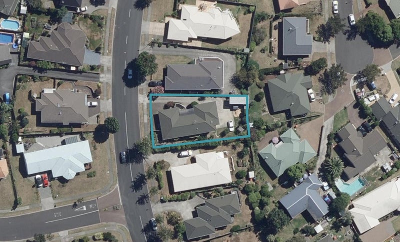 43 Bartholomew Drive, Nawton, Hamilton - Carousel 1