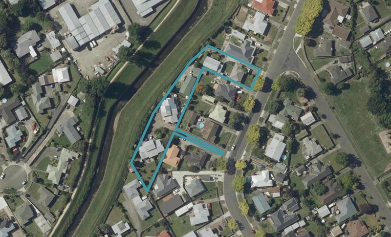16 Birmingham Street, Takaro, Palmerston North - Carousel 1