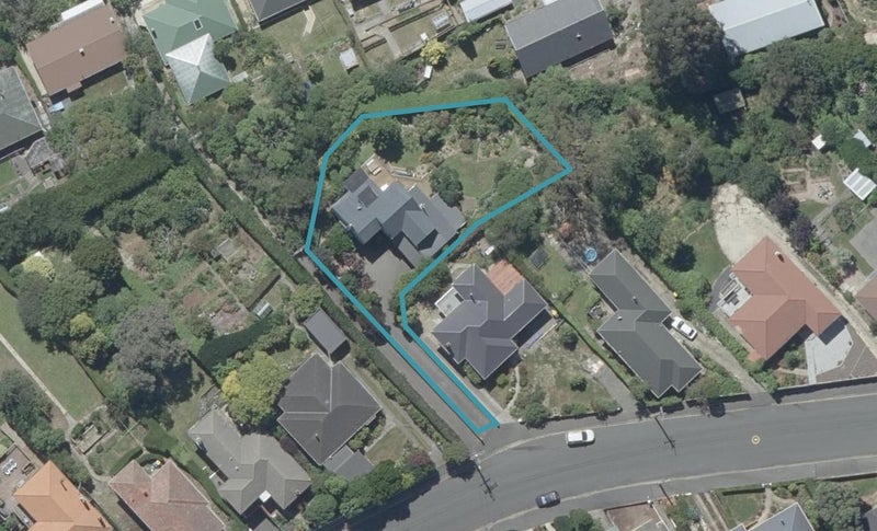 169 Signal Hill Road, Opoho, Dunedin - Carousel 1