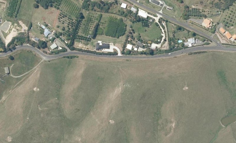 16 Tupai Place, Poraiti, Napier - Carousel 1