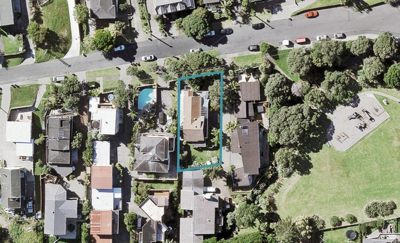 45 Masterton Road, Rothesay Bay, Auckland - Carousel 1