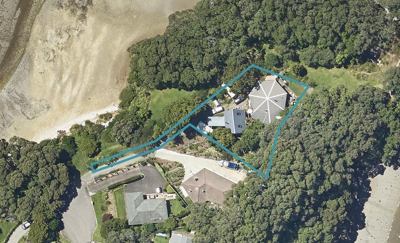 26 Moana Drive, Tanners Point, Katikati - Carousel 1