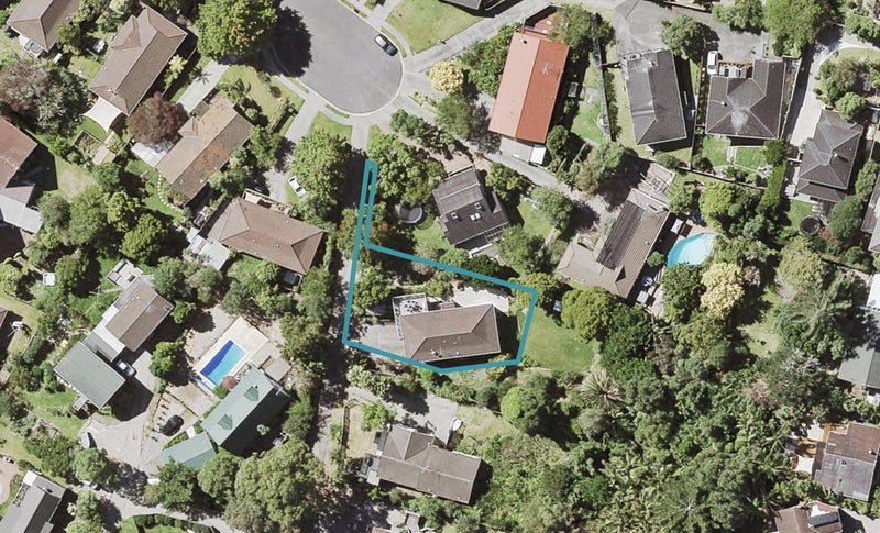 18 Kallista Place, Browns Bay, Auckland - Carousel 1
