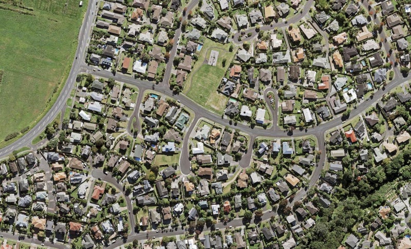 15 Westpark Drive, West Harbour, Auckland - Carousel 1