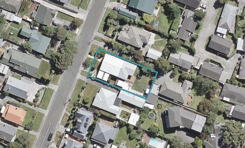 13 Waitui Crescent, Waiwhetu, Lower Hutt - Carousel 1