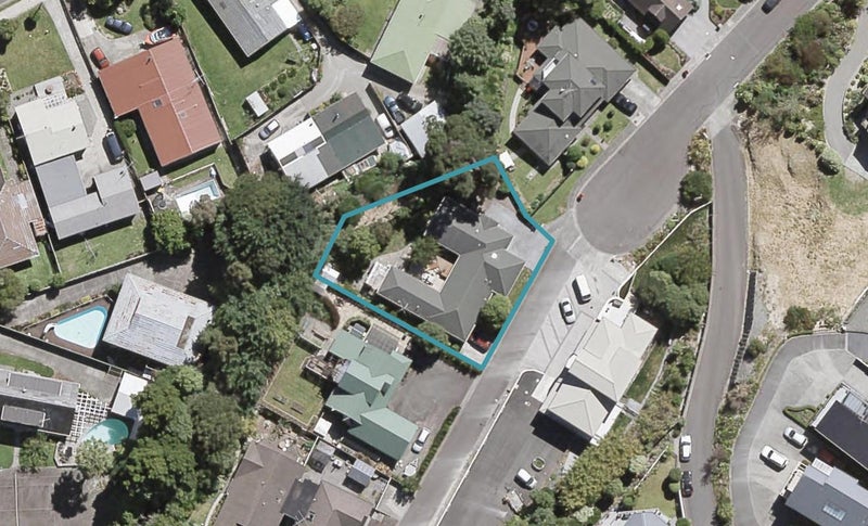 21 McCarthy Grove, Clouston Park, Upper Hutt - Carousel 1