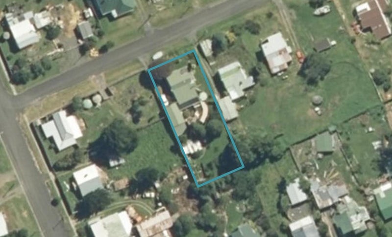 6 Robert Avenue, Pukemiro - Carousel 1