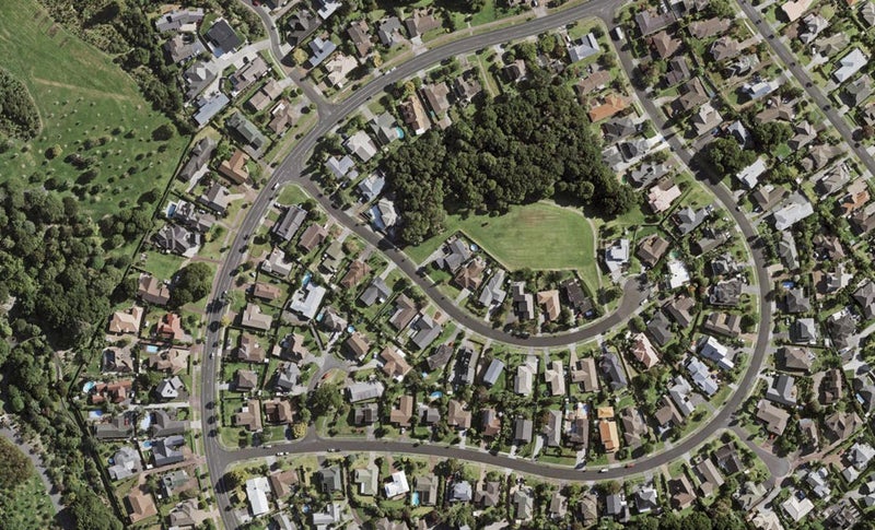10 Peretao Rise, The Gardens, Auckland - Carousel 1