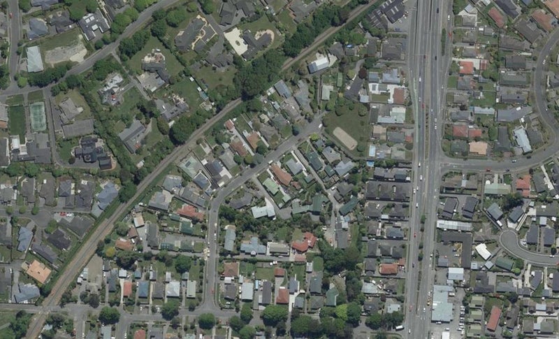 20 Canberra Place, Redwood, Christchurch - Carousel 1