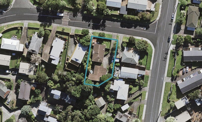 1/157 Spinella Drive, Bayview, Auckland - Carousel 1
