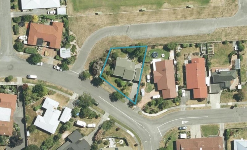 17 Brooklyn Drive, Redwoodtown, Blenheim - Carousel 1