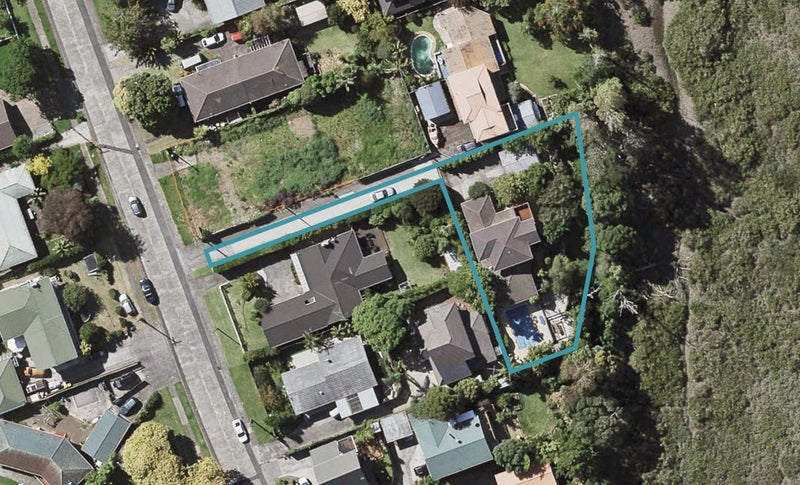 11 Kerswill Place, Pakuranga, Auckland - Carousel 1