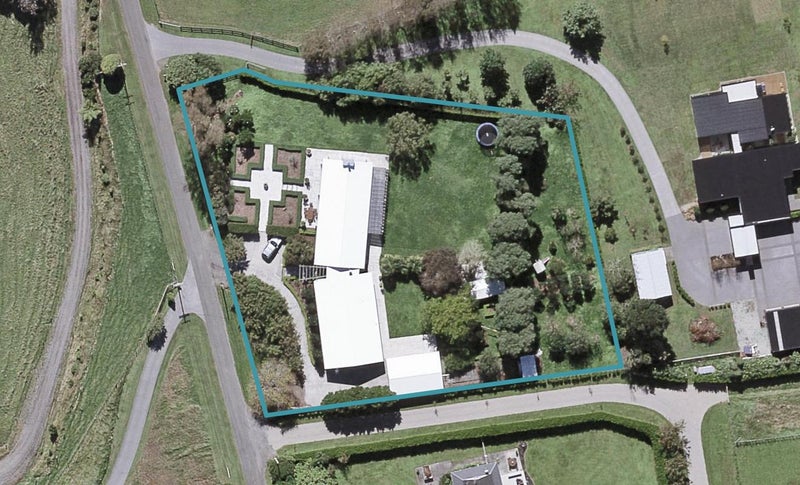 47B Atkinson Road, Hurworth, New Plymouth - Carousel 1