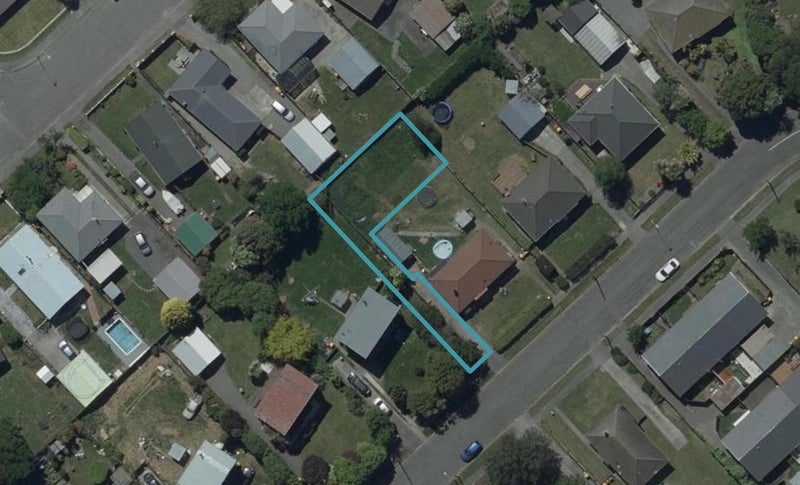 13C Dickson Crescent, Hornby, Christchurch - Carousel 1