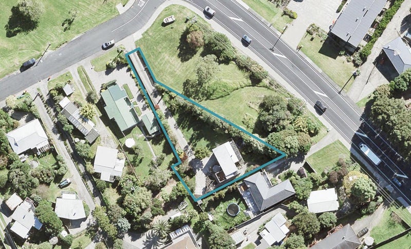 2 Cedar Terrace, Stanmore Bay, Whangaparaoa - Carousel 1