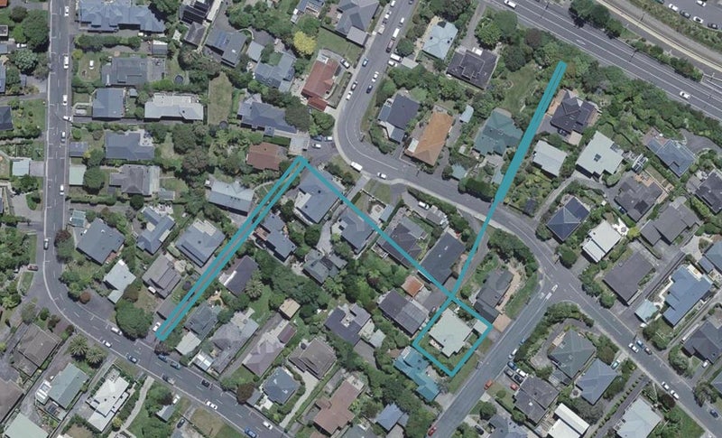 4 Swansea Street, Khandallah, Wellington - Carousel 1
