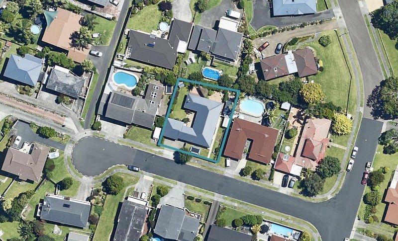 9 Apollo Street, Otumoetai, Tauranga - Carousel 1