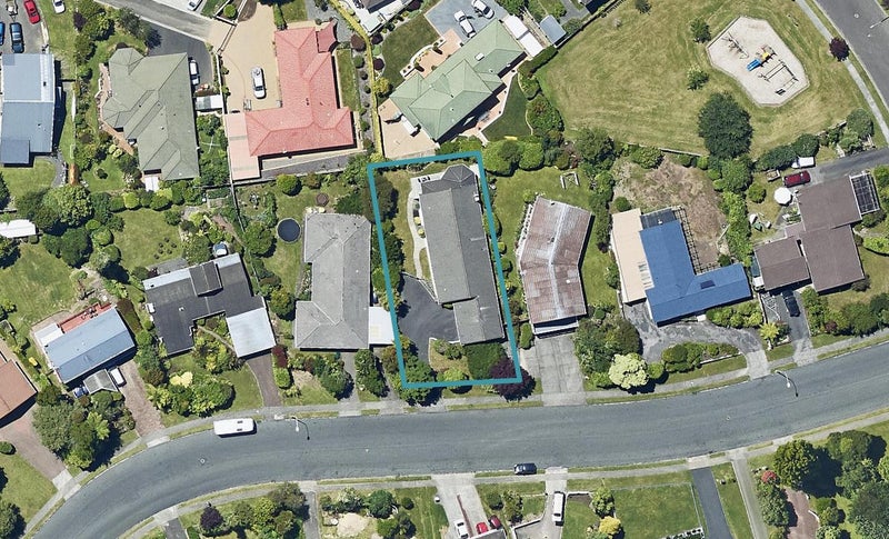 22 Blackmore Drive, Lynmore, Rotorua - Carousel 1