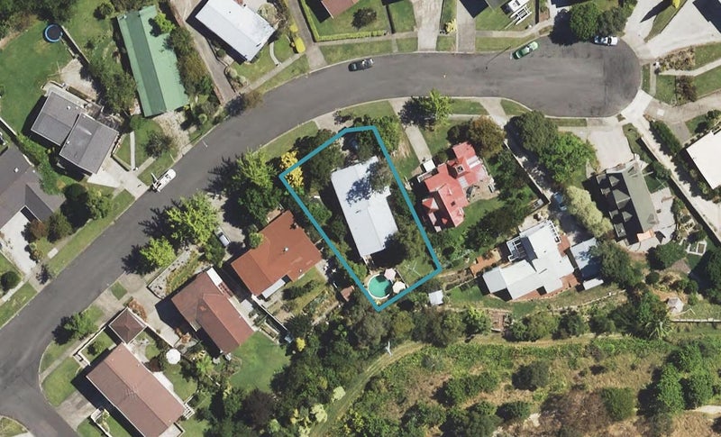 55 Sunvale Crescent, Whataupoko, Gisborne - Carousel 1