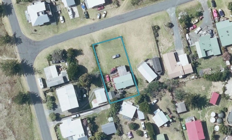 4 Kuku Avenue, Māhia - Carousel 1