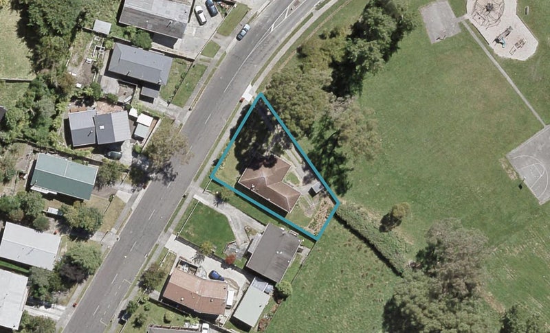 70 Norana Road, Timberlea, Upper Hutt - Carousel 1