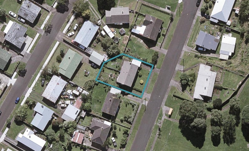 107 Cook Street, Marfell, New Plymouth - Carousel 1