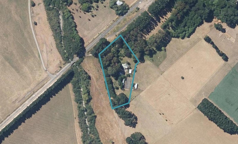 605 Western Lake Road, Western Lake, Featherston - Carousel 1