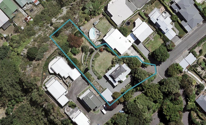 12 Lambton Road, Hospital Hill, Napier - Carousel 1