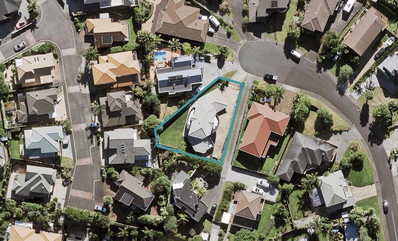 14 Westergrove Place, West Harbour, Auckland - Carousel 1