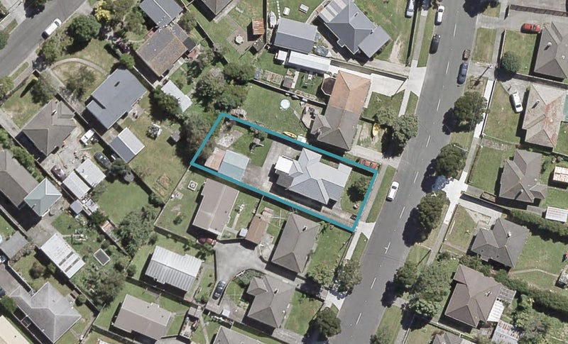 315 Oxford Terrace, Avalon, Lower Hutt - Carousel 1