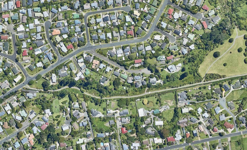 11 Clifton Terrace, Brookfield, Tauranga - Carousel 1