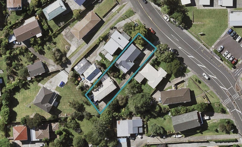2/93 Target Road, Tōtara Vale, Auckland - Carousel 1