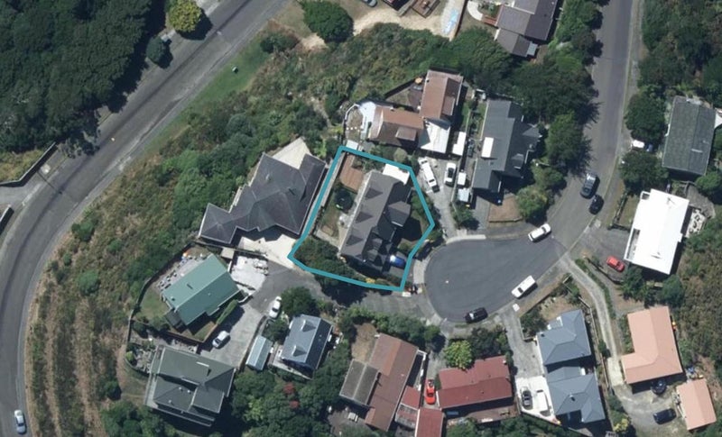12 Solway Place, Papakowhai, Porirua - Carousel 1