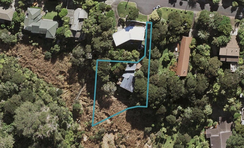 22A Wilding Avenue, Northcote Point, Auckland - Carousel 1