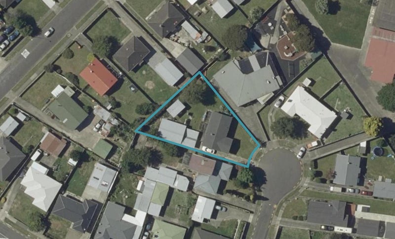 5 Radnor Place, Highbury, Palmerston North - Carousel 1
