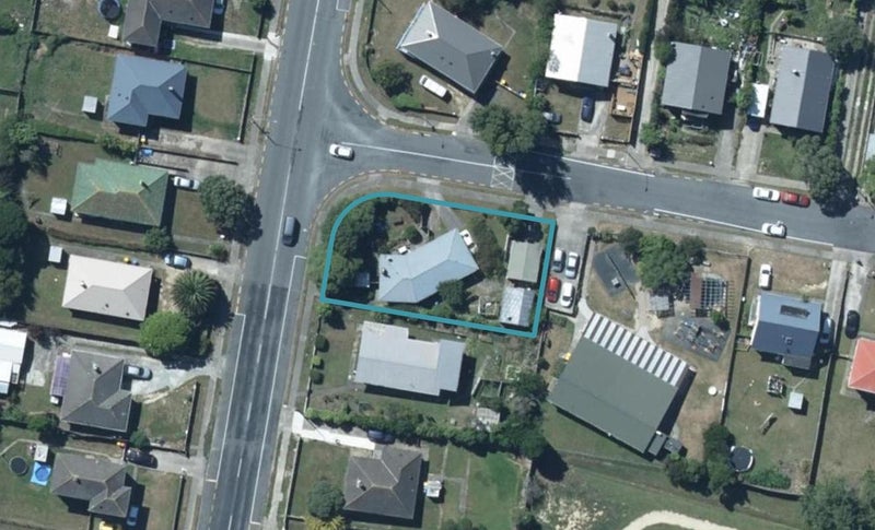 186 Warspite Avenue, Waitangirua, Porirua - Carousel 1