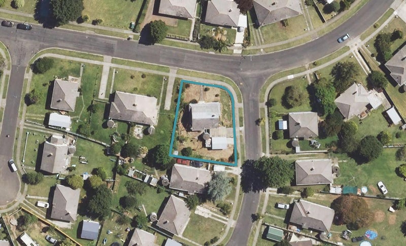 18 Abbott Street, Te Hapara, Gisborne - Carousel 1