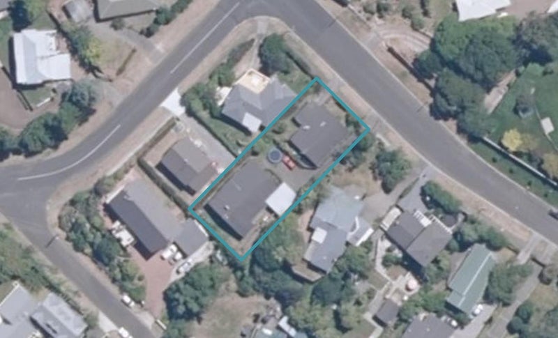 2/19 Chesham Avenue, Waipahihi, Taupō - Carousel 1