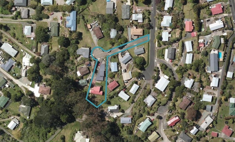 16A Tikorangi Place, Morningside, Whangarei - Carousel 1