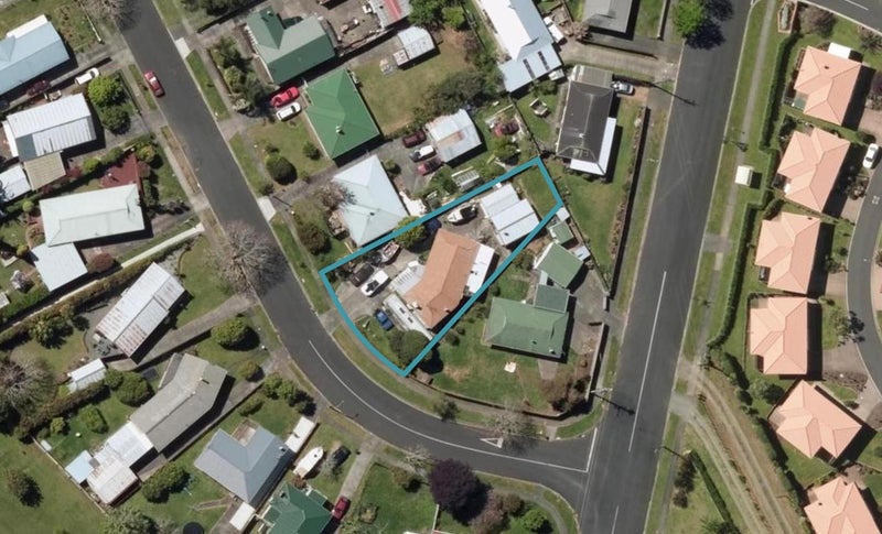 37 Meadow Park Crescent, Tikipunga, Whangarei - Carousel 1