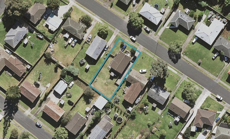 15 Chingford Close, Mangere, Auckland - Carousel 1