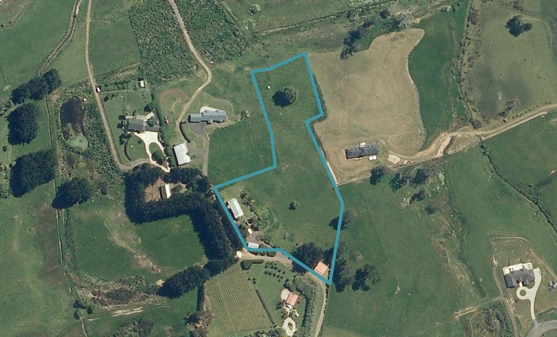 337B Clarks Beach Road, Pukekohe - Carousel 1