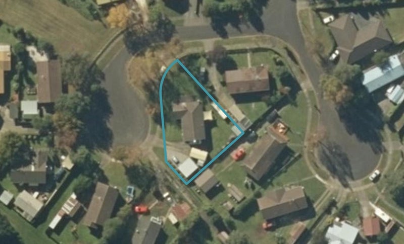 3 Paekitawhiti Street, Turangi - Carousel 1