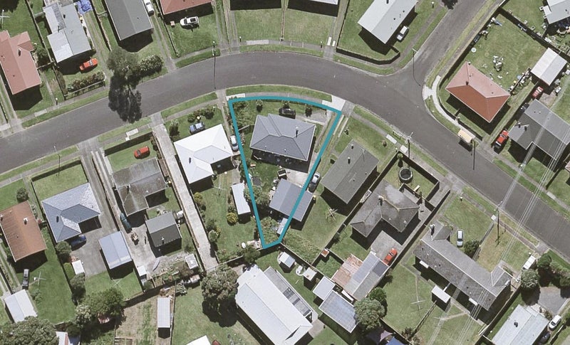 37 Marama Crescent, Spotswood, New Plymouth - Carousel 1