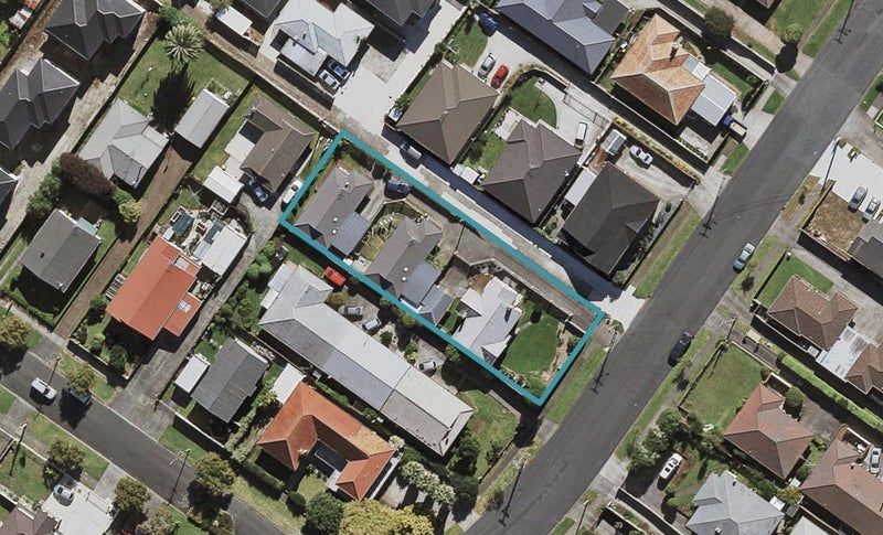 2/70 Victoria Road, Papatoetoe, Auckland - Carousel 1