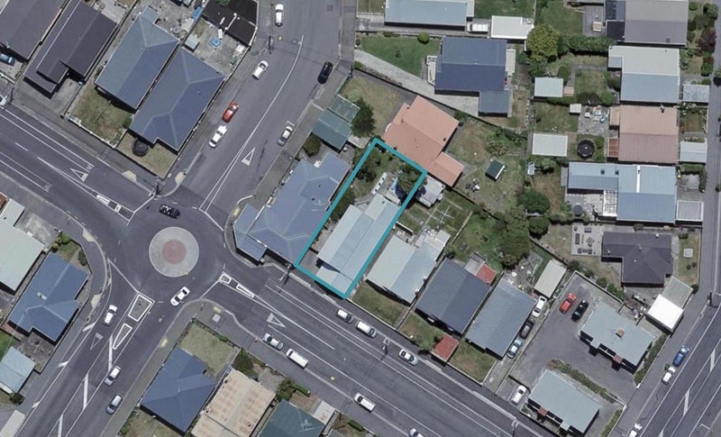 233 Coutts Street, Rongotai, Wellington - Carousel 1