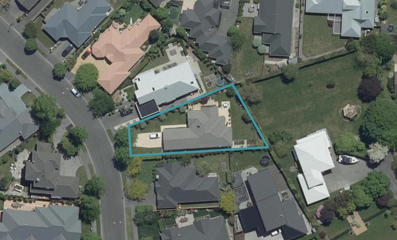 22 Woodhurst Drive, Casebrook, Christchurch - Carousel 1
