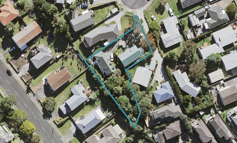12 Rangitata Place, Lynfield, Auckland - Carousel 1
